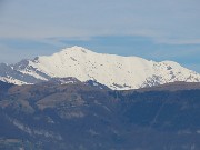 57 Zoom in Grignone con la cima carica di neve